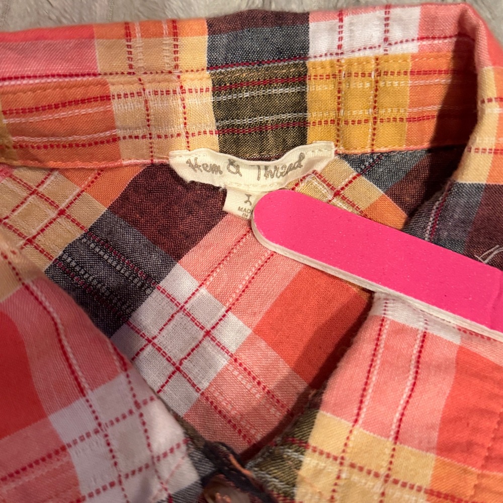 Hem & Thread Orange Plaid Lace Side Panel Button Down Shirt Women Small S - Picture 4 of 8
